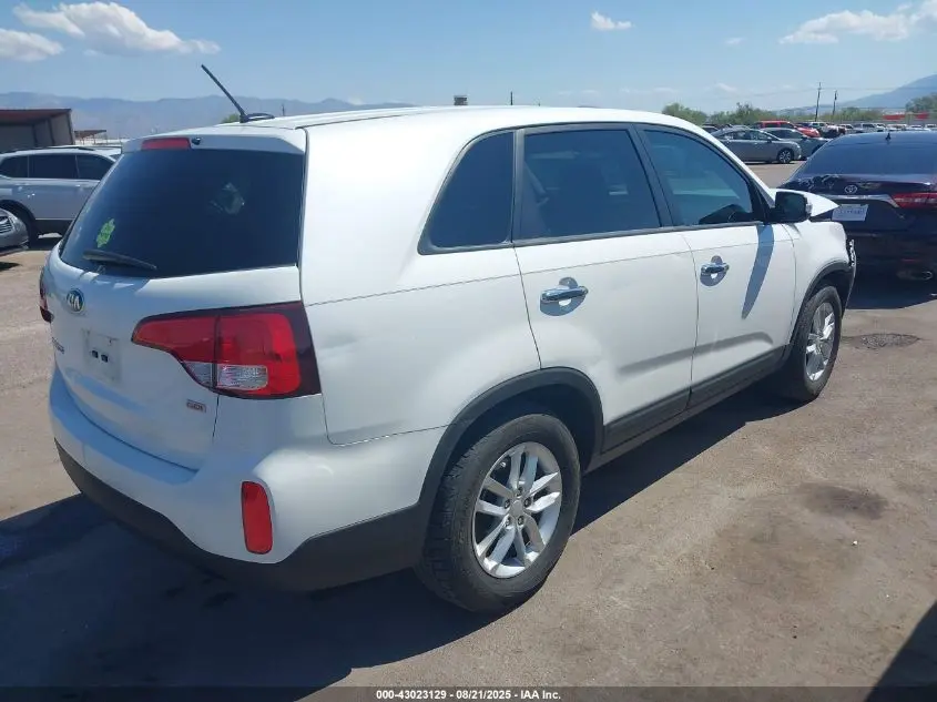 2014 KIA SORENTO LX