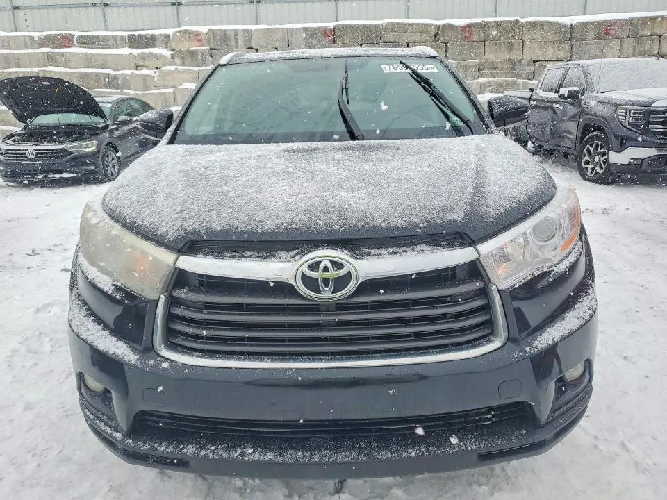 2015 TOYOTA HIGHLANDER XLE  