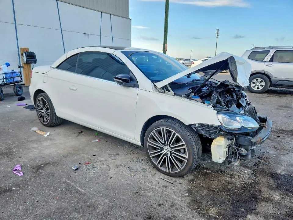 2014 VOLKSWAGEN EOS KOMFORT  