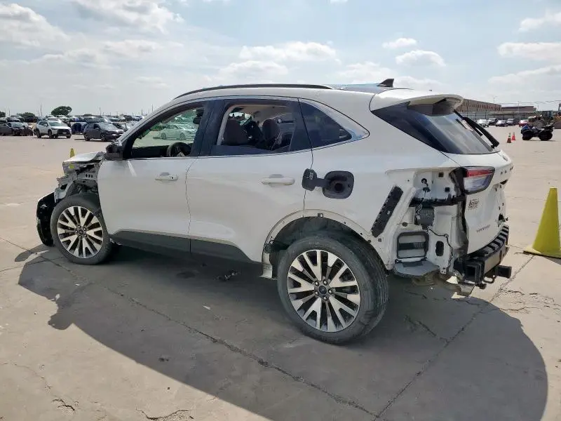 2022 FORD ESCAPE TITANIUM  