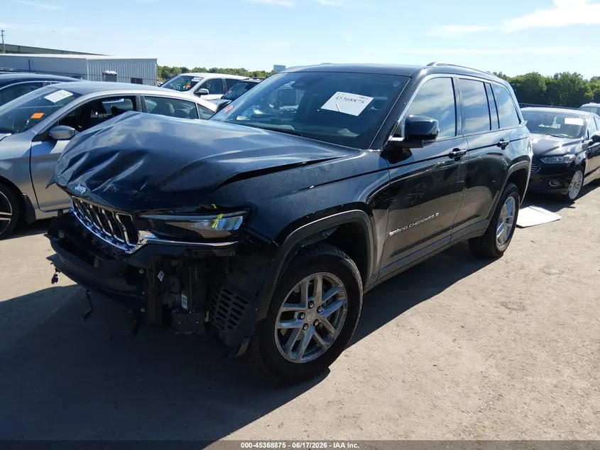 2023 JEEP GRAND CHEROKEE LAREDO X 4X4