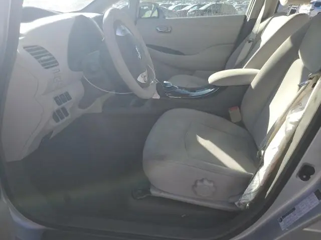 2011 NISSAN LEAF SV  