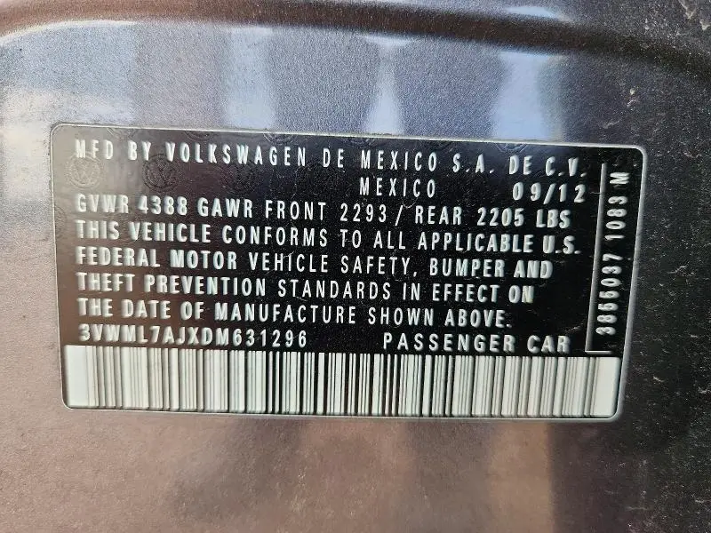 2013 VOLKSWAGEN JETTA   