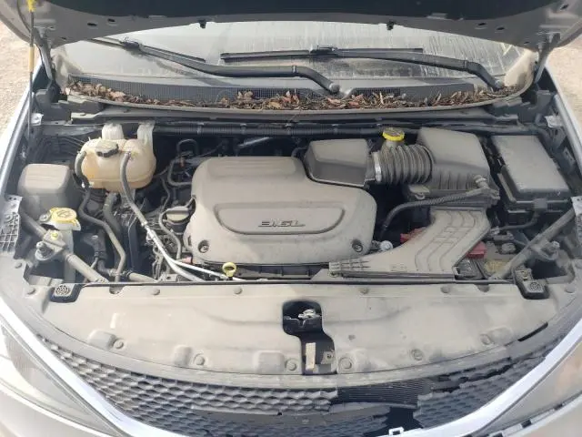 2020 CHRYSLER VOYAGER LXI  