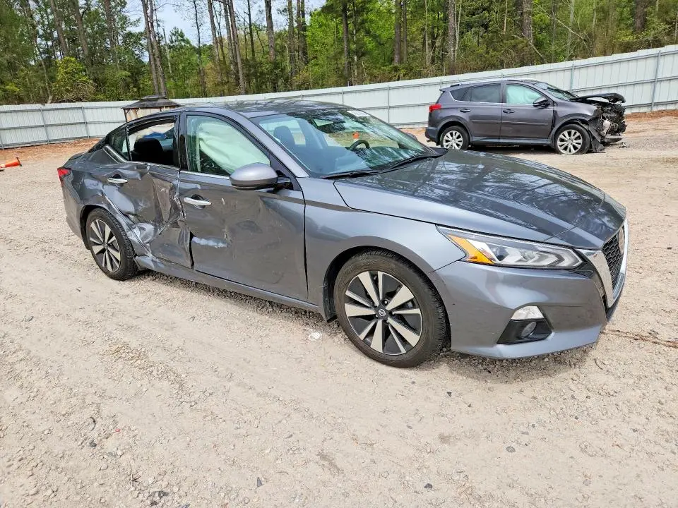 2022 NISSAN ALTIMA 2.5 SL  