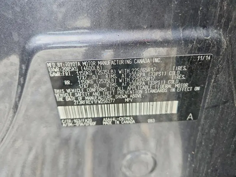2015 TOYOTA RAV4 XLE  