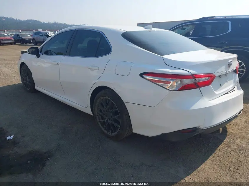 2019 TOYOTA CAMRY LE