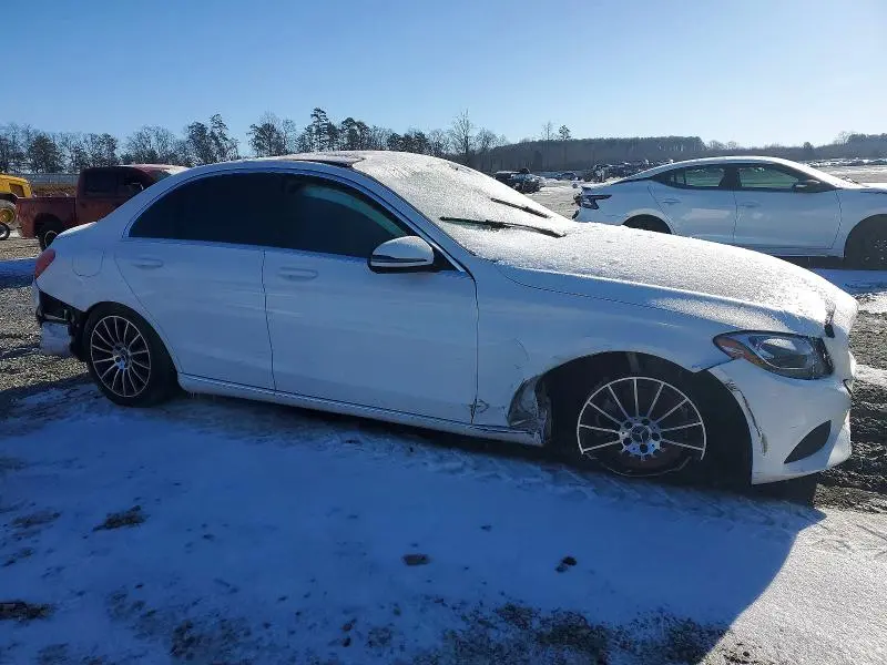 2017 MERCEDES-BENZ C 300  
