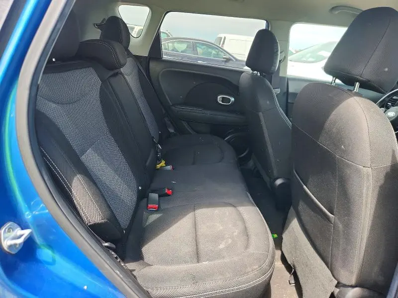 2017 KIA SOUL +  