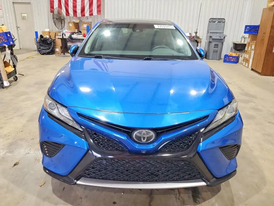 2018 TOYOTA CAMRY XSE  