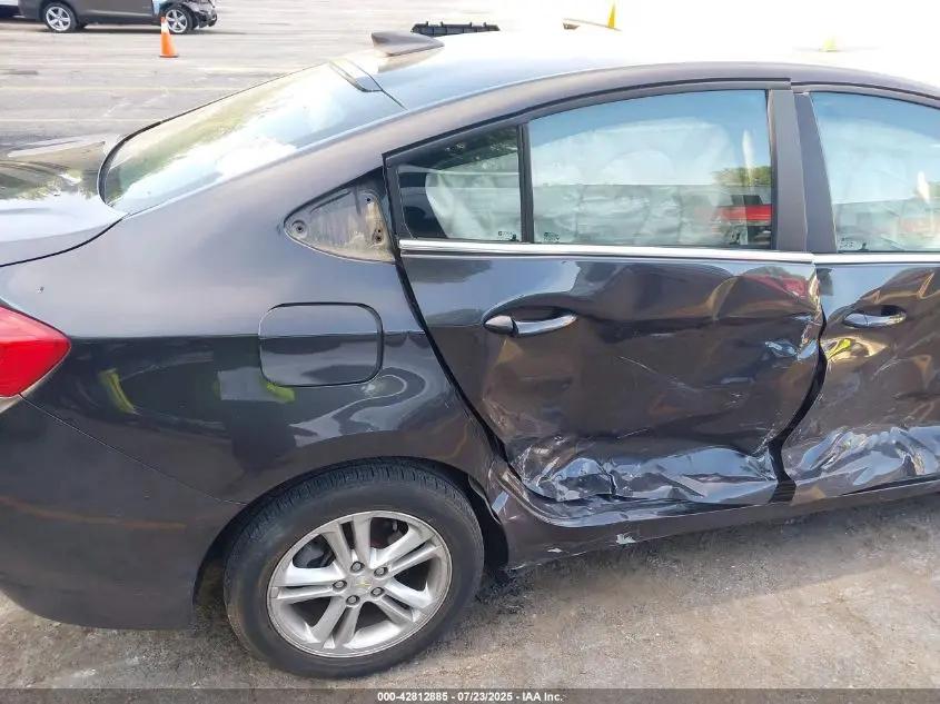 2016 CHEVROLET CRUZE LT AUTO