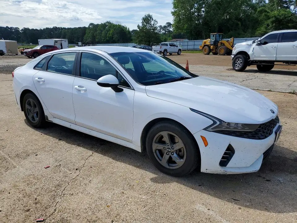 2021 KIA K5 LXS  