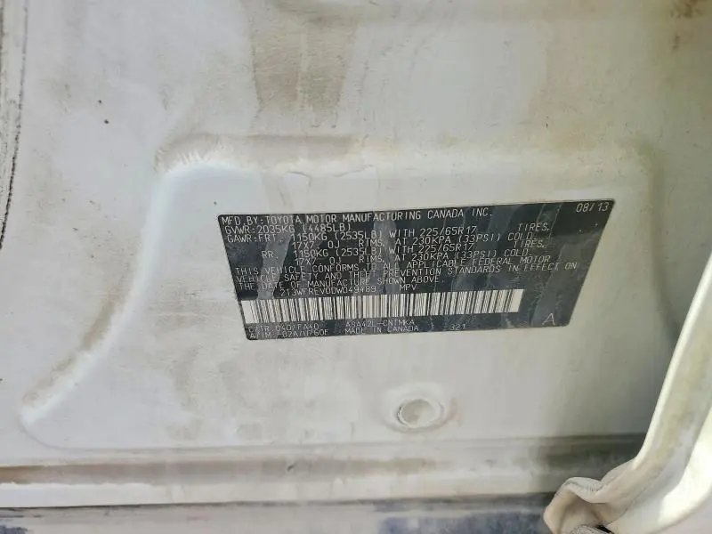 2013 TOYOTA RAV4 XLE  