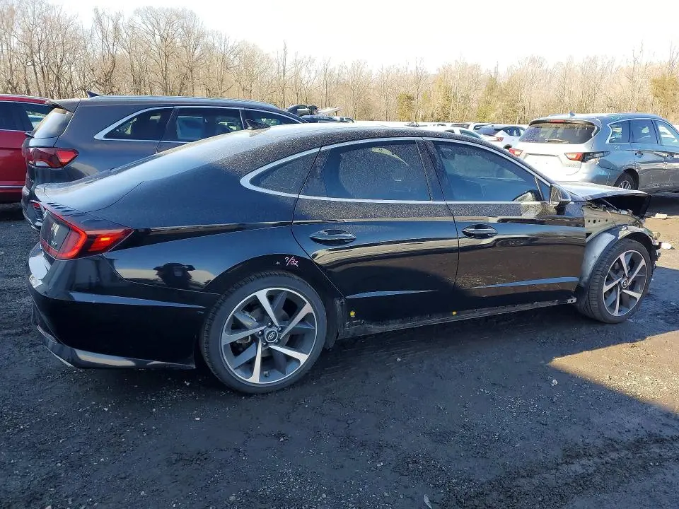 2022 HYUNDAI SONATA SEL PLUS  