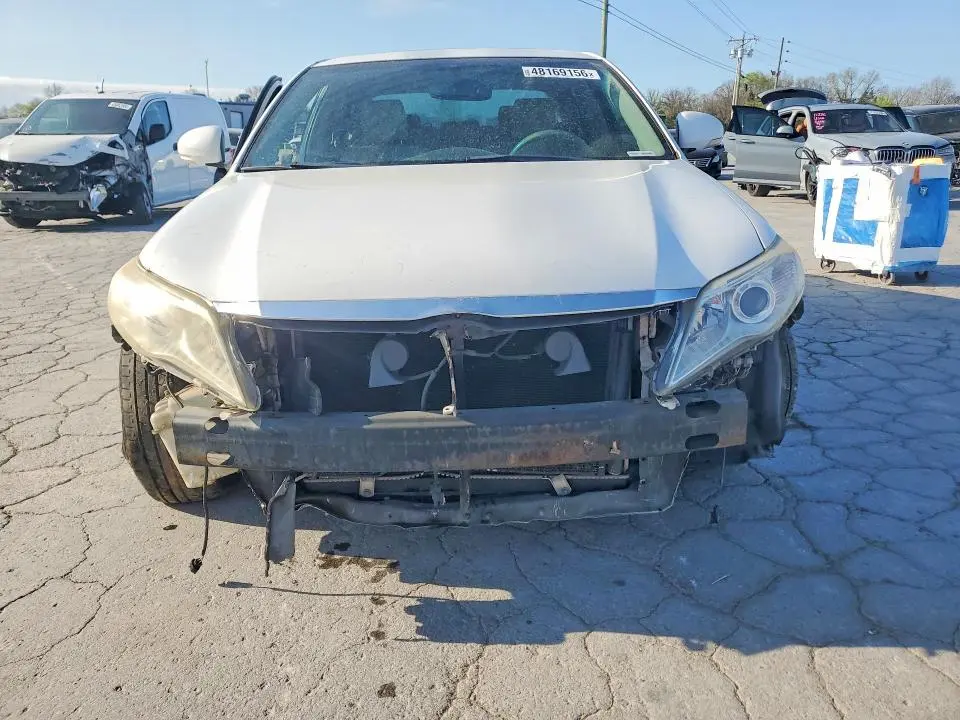 2011 TOYOTA AVALON BASE  