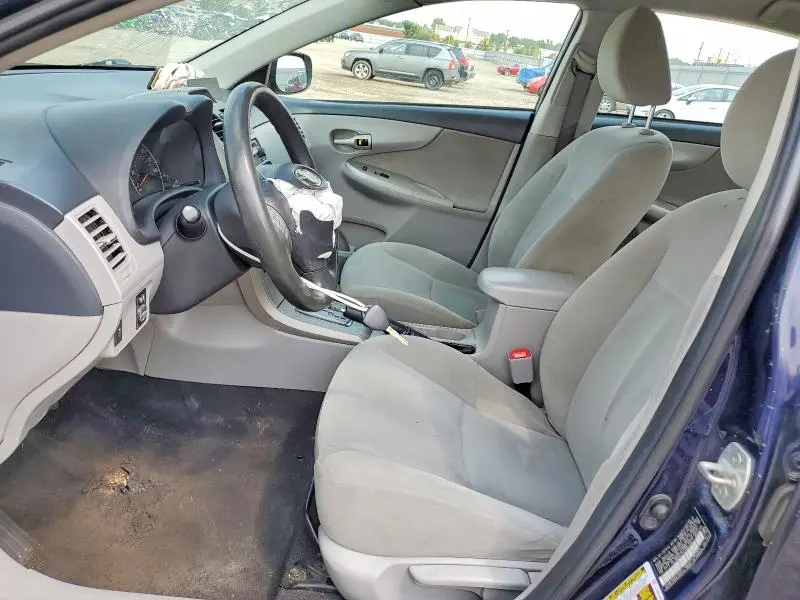 2012 TOYOTA COROLLA LE  