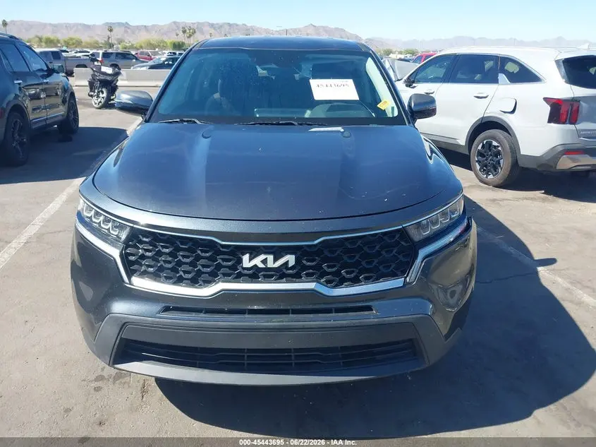2022 KIA SORENTO LX