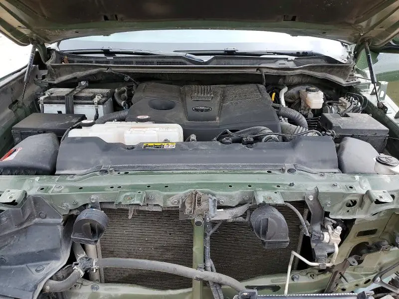 2022 TOYOTA TUNDRA SR5  