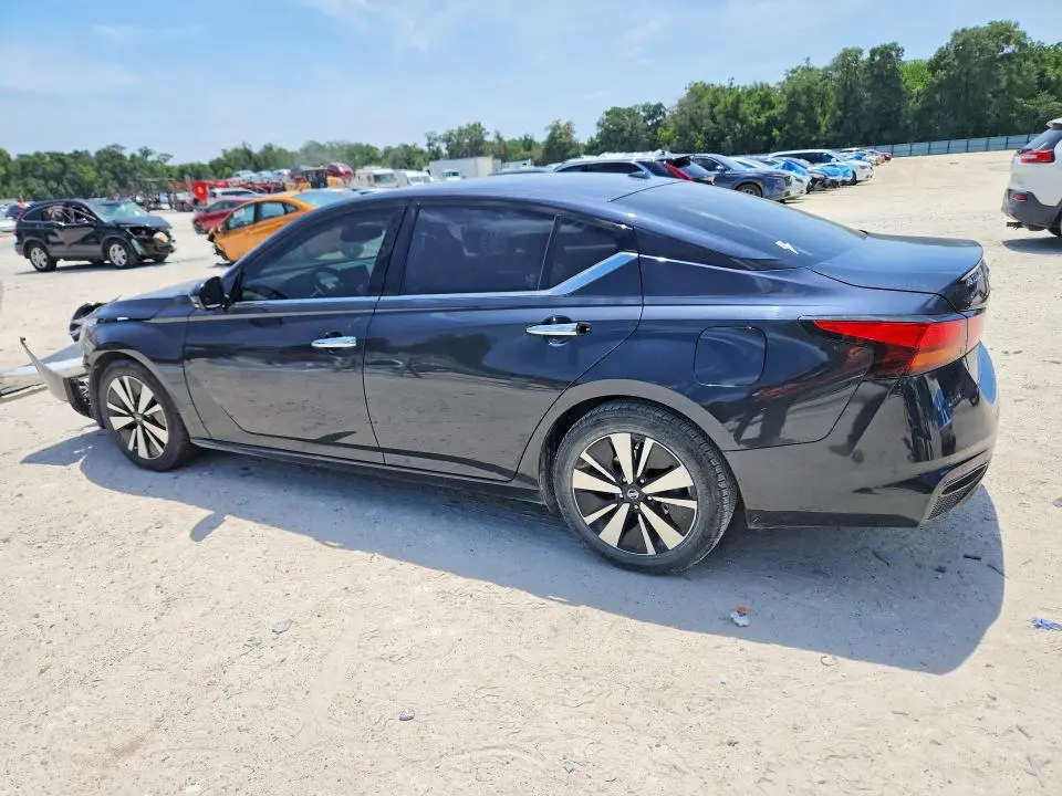 2020 NISSAN ALTIMA SL  