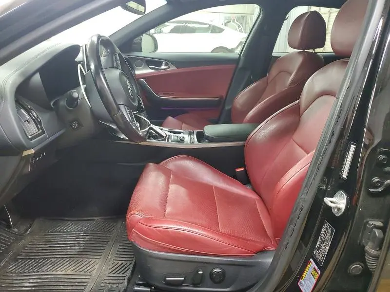 2019 KIA STINGER GT1  