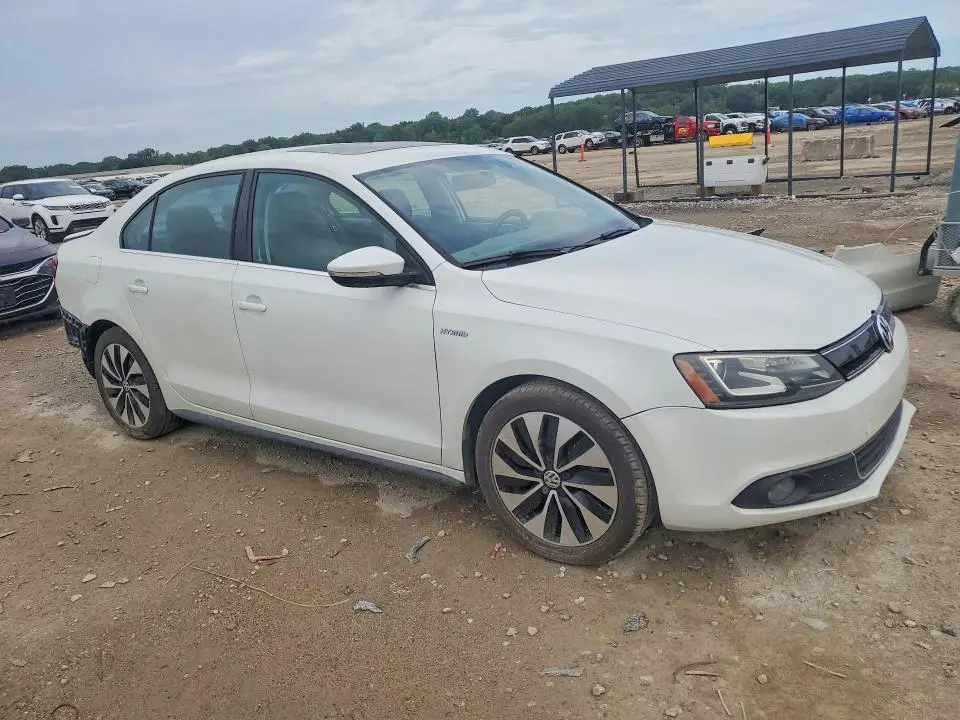 2013 VOLKSWAGEN JETTA HYBRID  