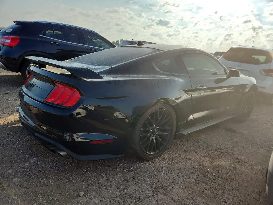 2021 FORD MUSTANG GT  
