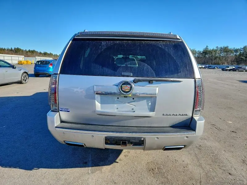 2014 CADILLAC ESCALADE ESV PREMIUM  