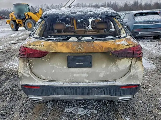 2025 MERCEDES-BENZ GLA 250 4MATIC  