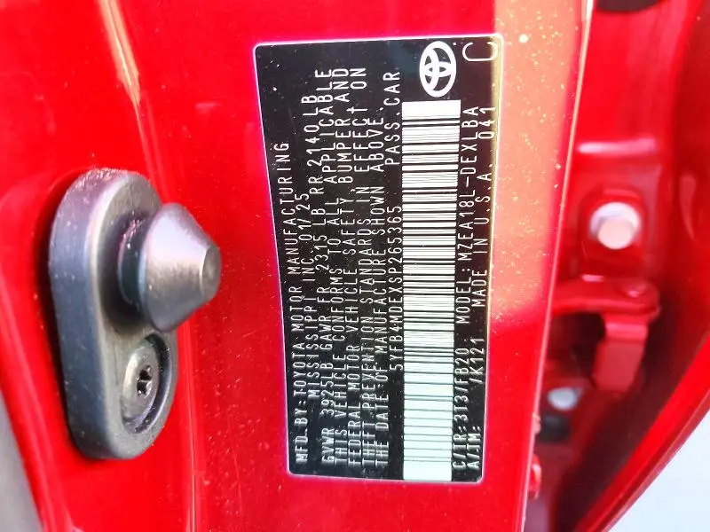 2025 TOYOTA COROLLA LE  