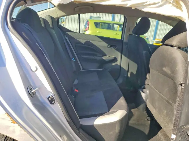2020 NISSAN VERSA SV  
