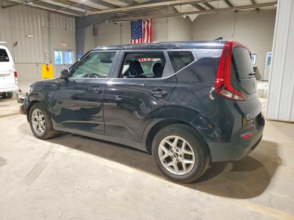 2021 KIA SOUL S  