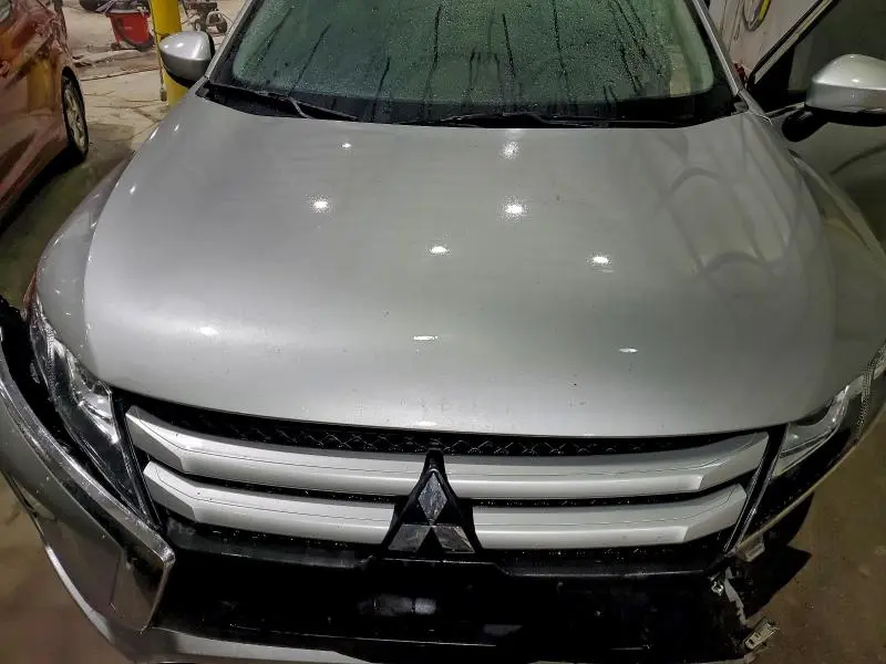 2019 MITSUBISHI ECLIPSE CROSS ES  