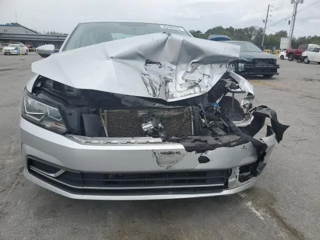 2017 VOLKSWAGEN PASSAT S