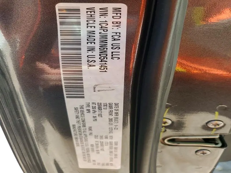 2022 JEEP CHEROKEE LATITUDE LUX  