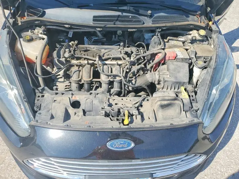 2015 FORD FIESTA SE  
