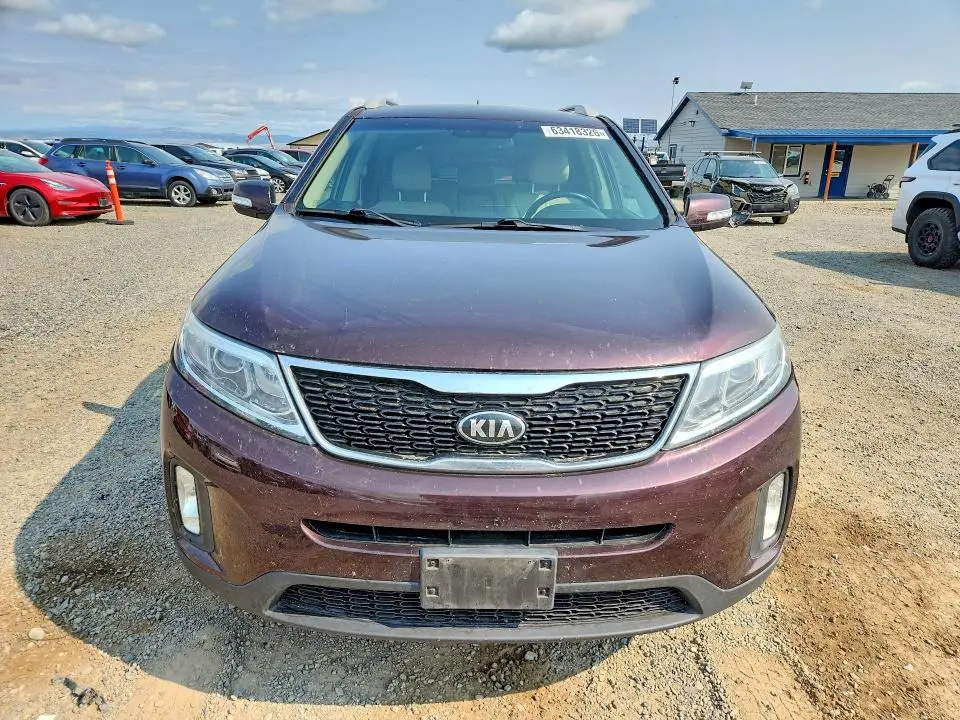 2015 KIA SORENTO LX  