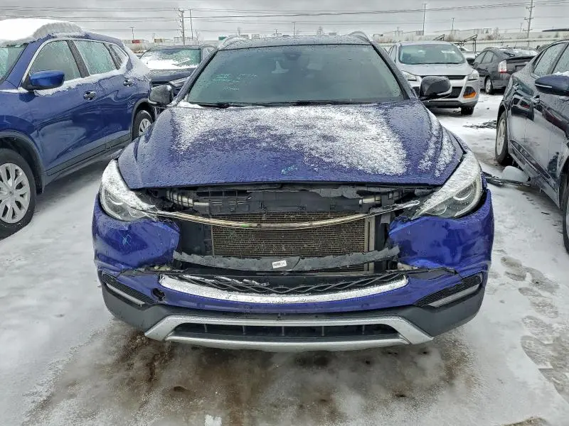 2018 INFINITI QX30 BASE  