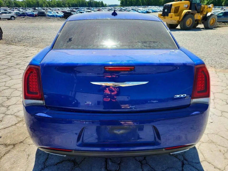 2019 CHRYSLER 300 S  