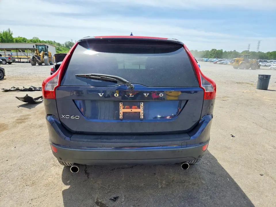 2013 VOLVO XC60 3.2  