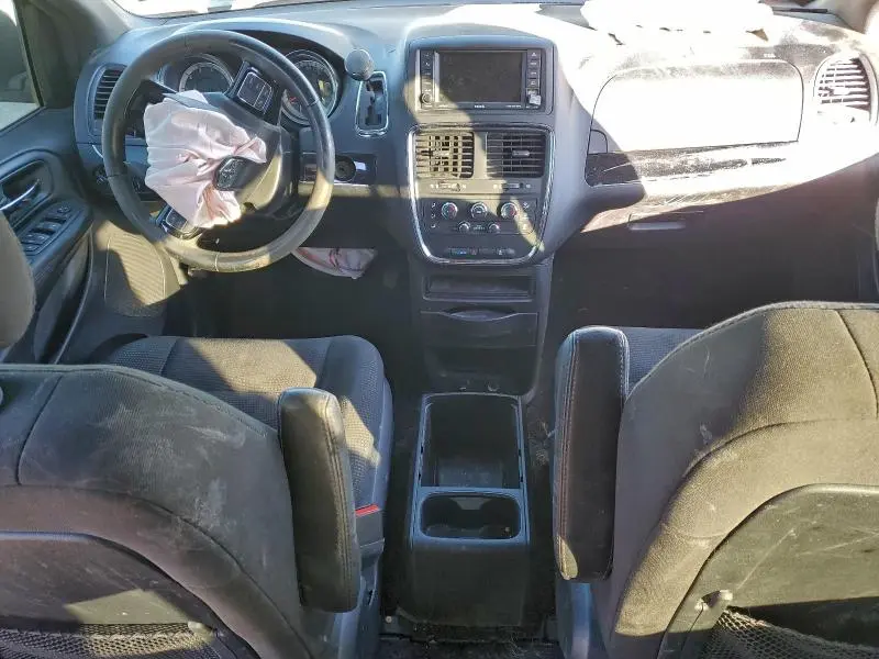 2020 DODGE GRAND CARAVAN SE  