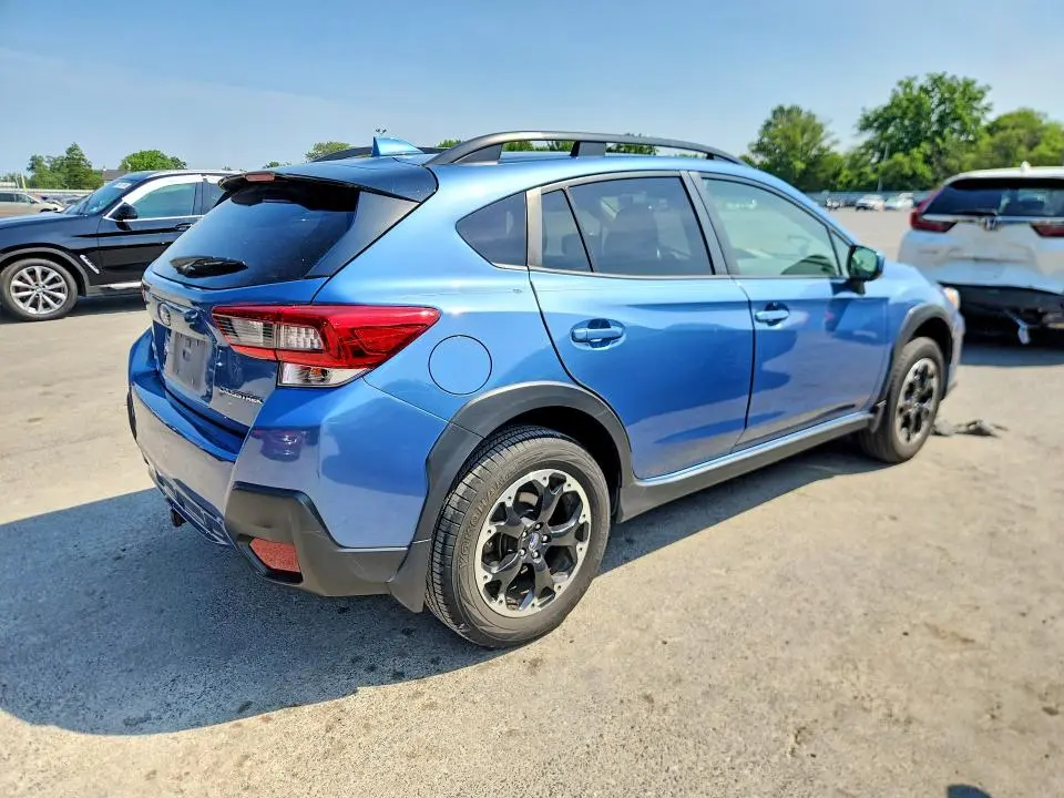 2022 SUBARU CROSSTREK PREMIUM  