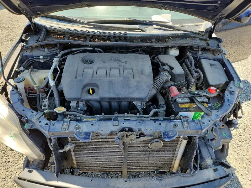 2012 TOYOTA COROLLA LE  