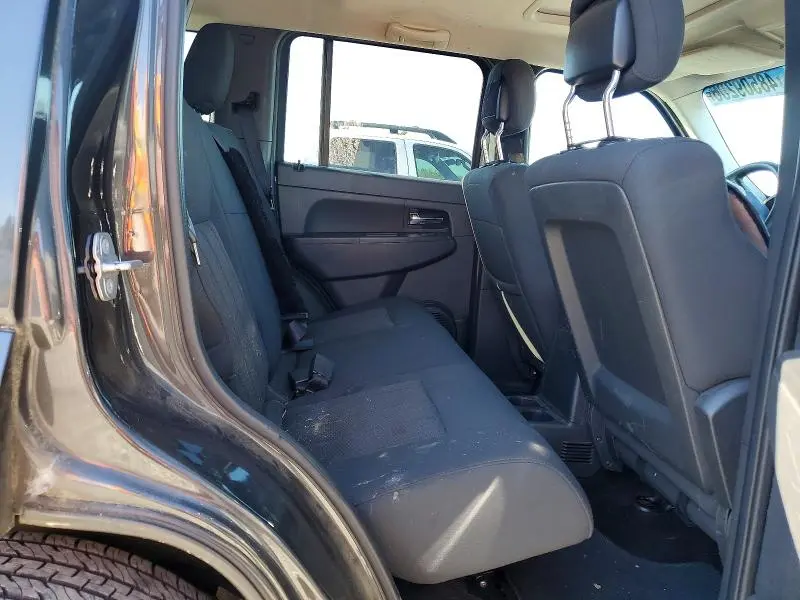 2010 JEEP LIBERTY SPORT  