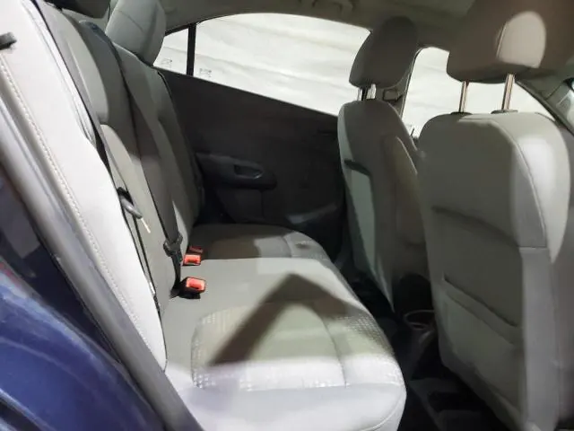 2015 CHEVROLET SONIC LS  