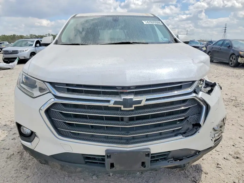 2021 CHEVROLET TRAVERSE LT  