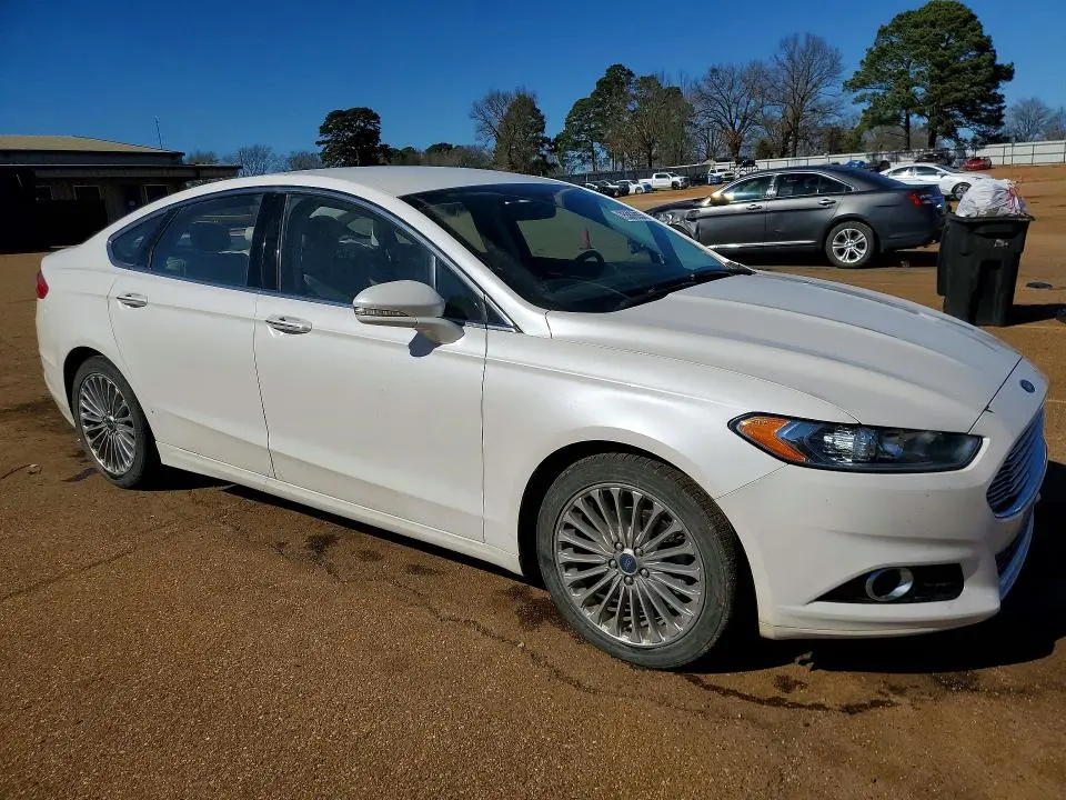 2015 FORD FUSION TITANIUM  
