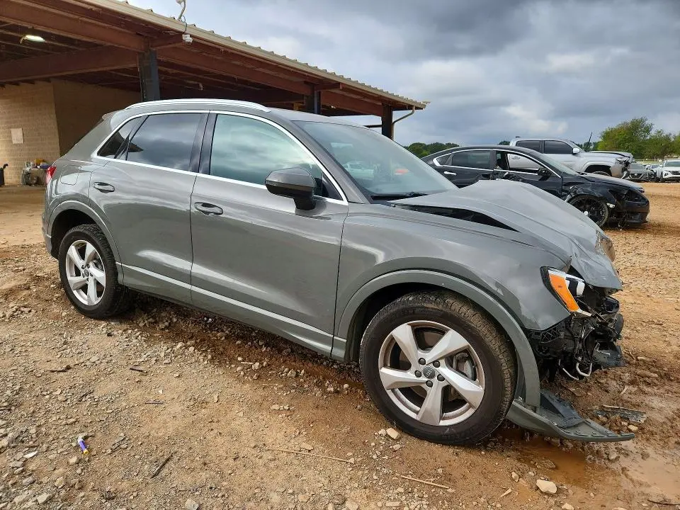 2019 AUDI Q3 PREMIUM  