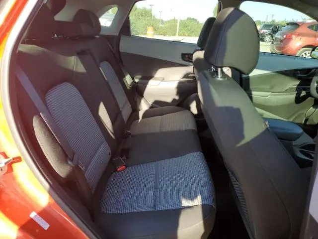 2020 HYUNDAI KONA SE  