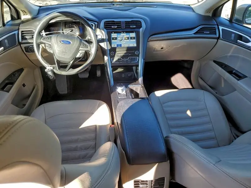 2017 FORD FUSION SE HYBRID  