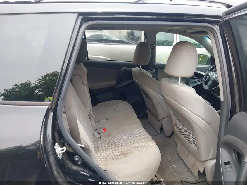 2012 TOYOTA RAV4  